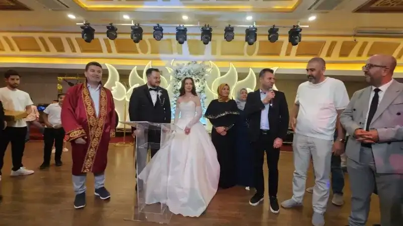Karatay ve Genç Ailelerinin Mutlu Günü