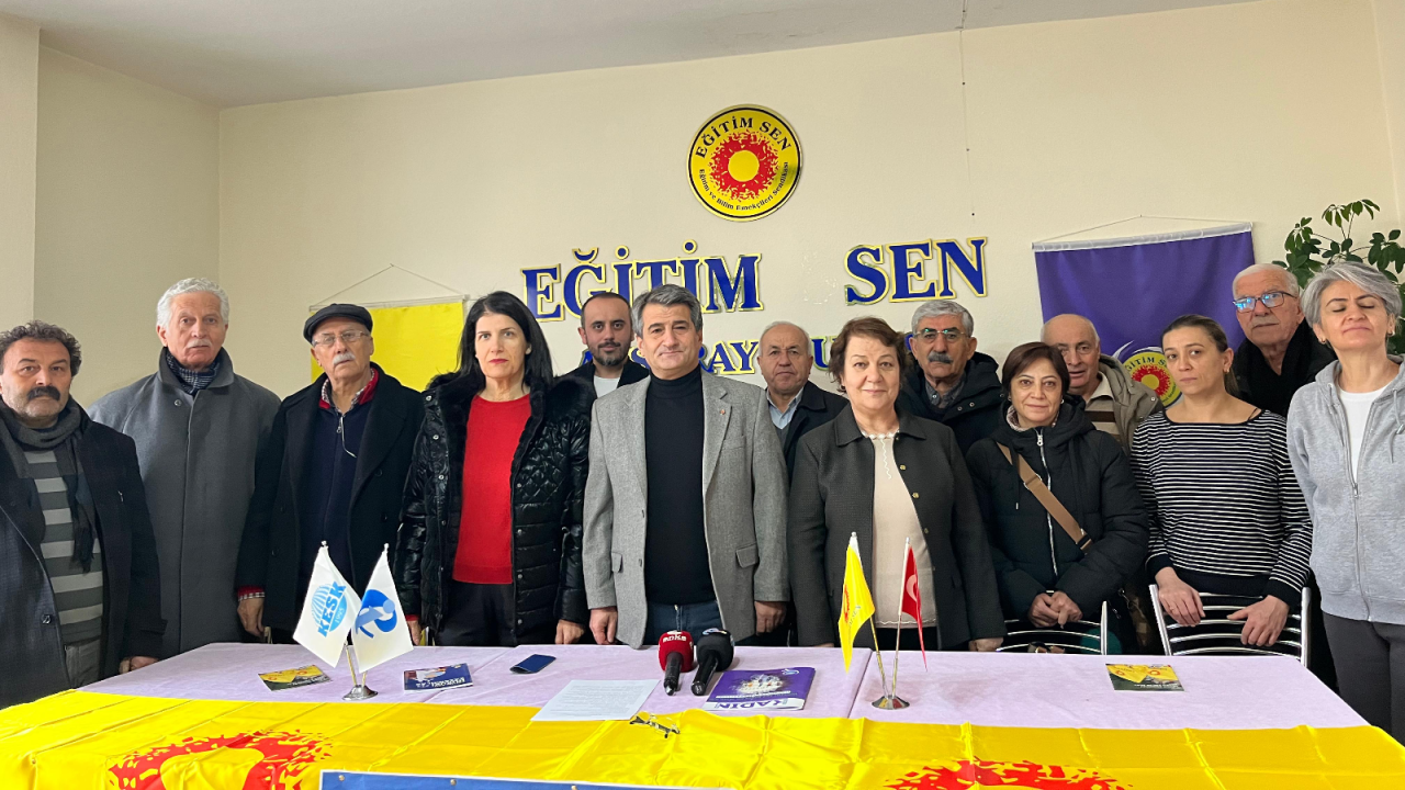 Geçinemiyoruz, insanca yaşam istiyoruz!” deyip iş bıraktılar