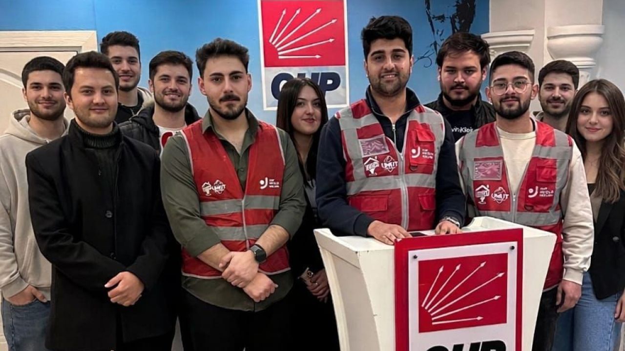 Başkan Çakmak: "Baskılarla bizi sindirmeye çalışan bu iktidara katlanmak zorunda değiliz"