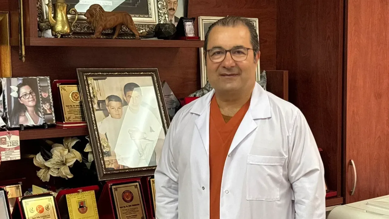 Op. Dr. Karabatak, 18 yıl sonra ikizleri olan çiftin tedavi sürecini anlattı