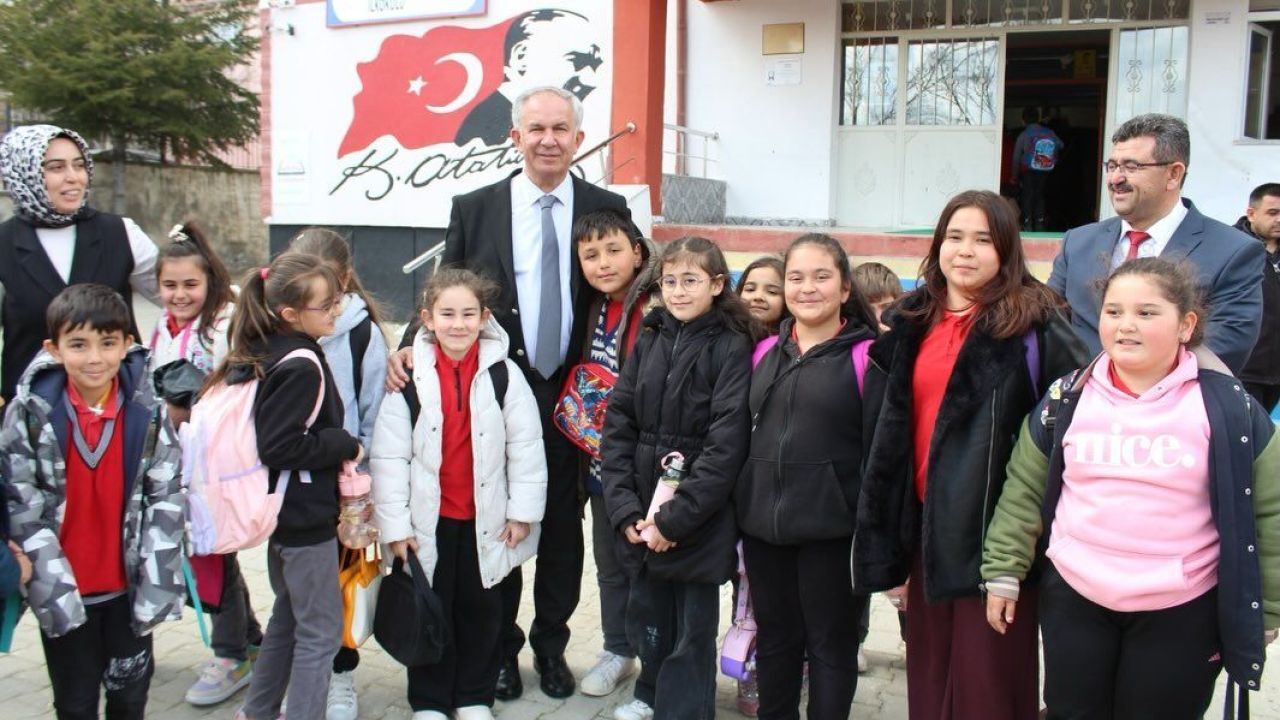 Müdür Alpaslan’dan Ağaçören’de eğitim mesaisi