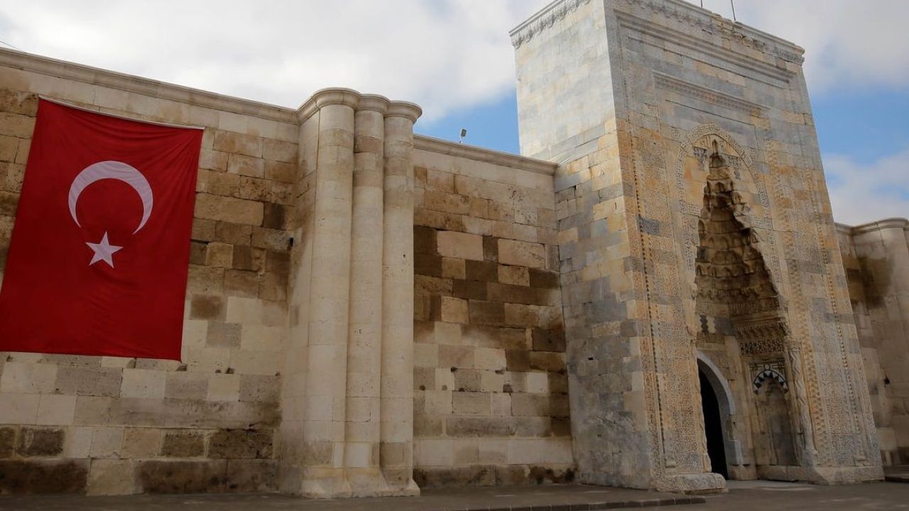 Halk oyunları, mehteran, sergi: Aksaray Turizm Haftası'na hazır!