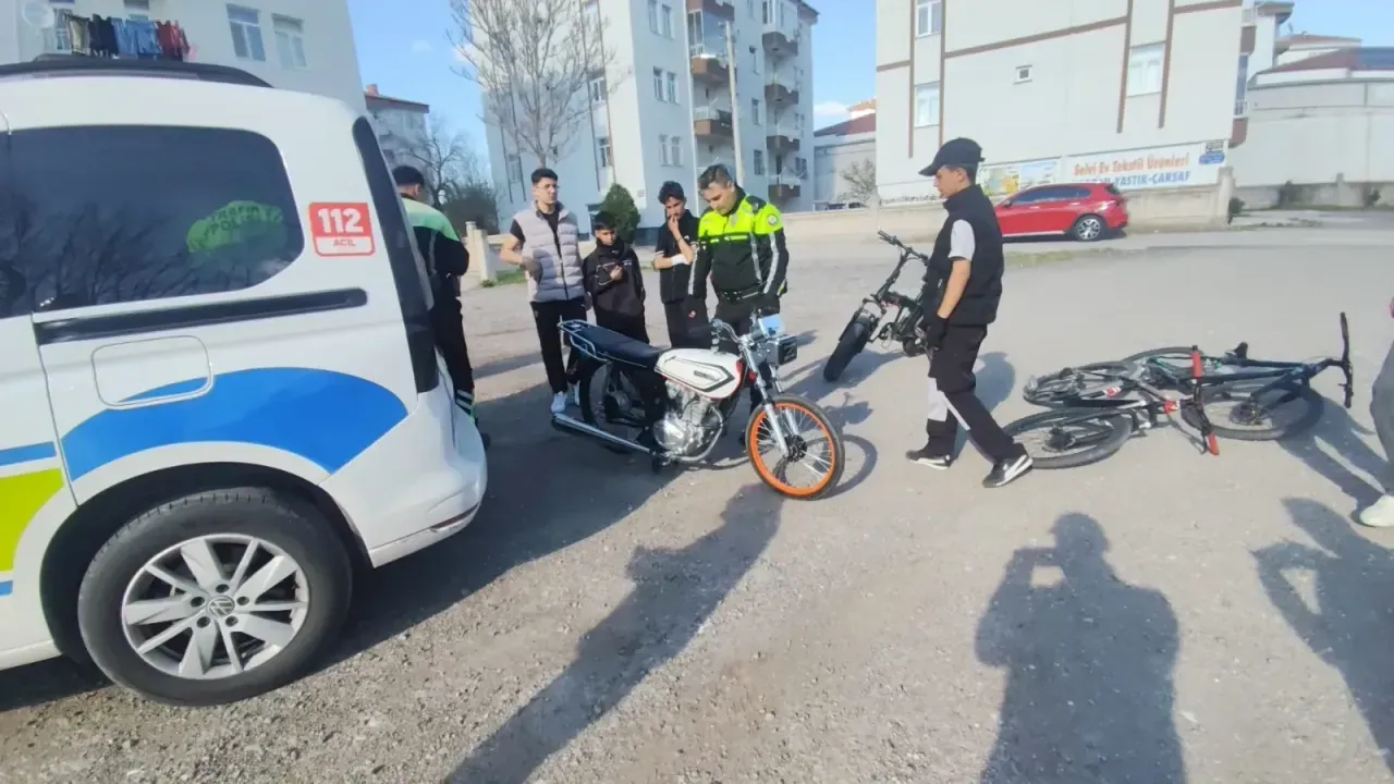 Ehliyetsiz sürücüye polisten kaçmak pahalıya patladı: 329 bin TL ceza!