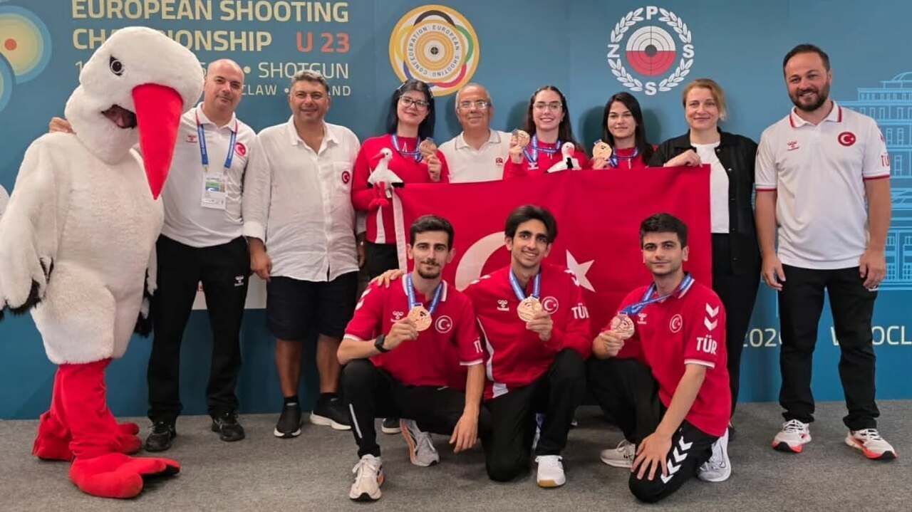 Aksaraylı milli sporcu Avrupa kürsüsünde!