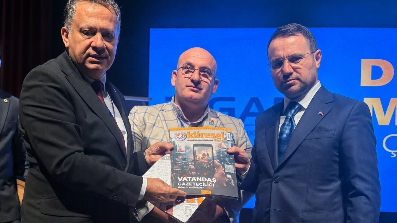 Dim, gazetecilik yasası taslağını Bakan Gürlek'e sundu