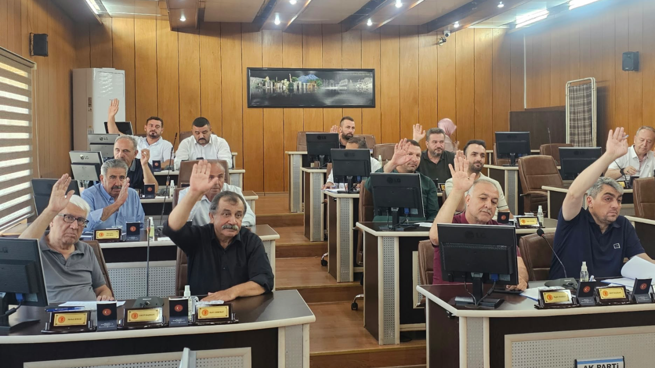 İl Genel Meclisi’nde bütçe krizi: “Böyle adalet mi olur!”
