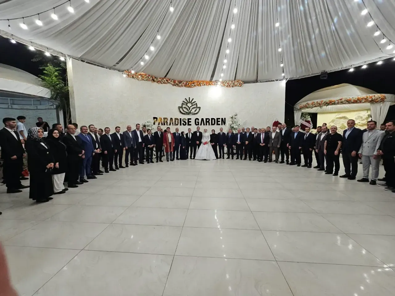 Dünden bugüne Aksaray siyaseti bu düğünde bir araya geldi