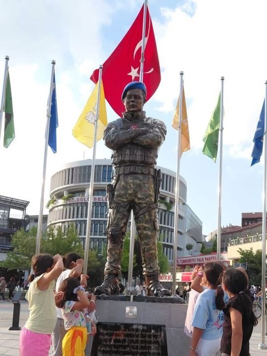 Aksaraylı çocuklar yaz tatilinde il il gezdi