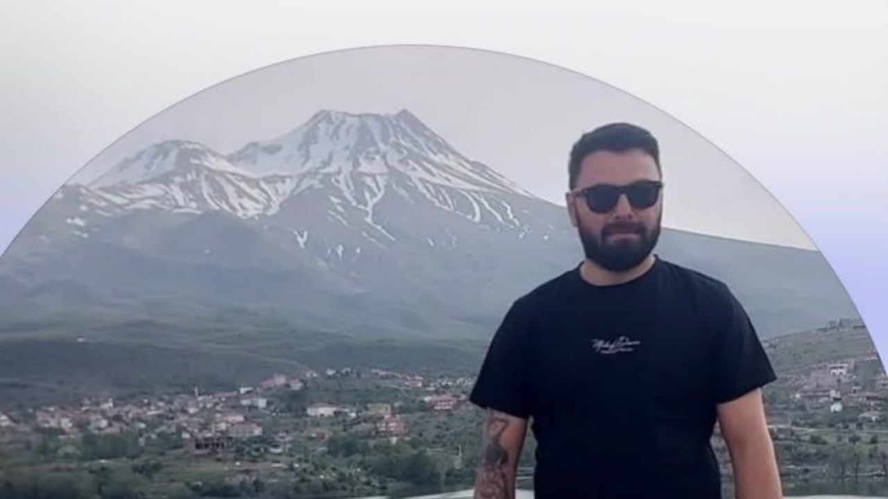 Minibüste cansız bedeni bulundu 