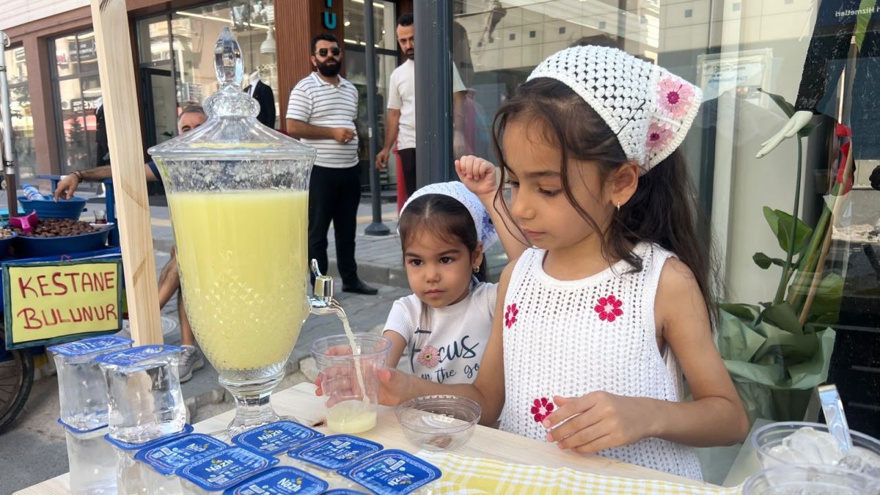 Aksaray’ın en tatlı limonatacıları! 