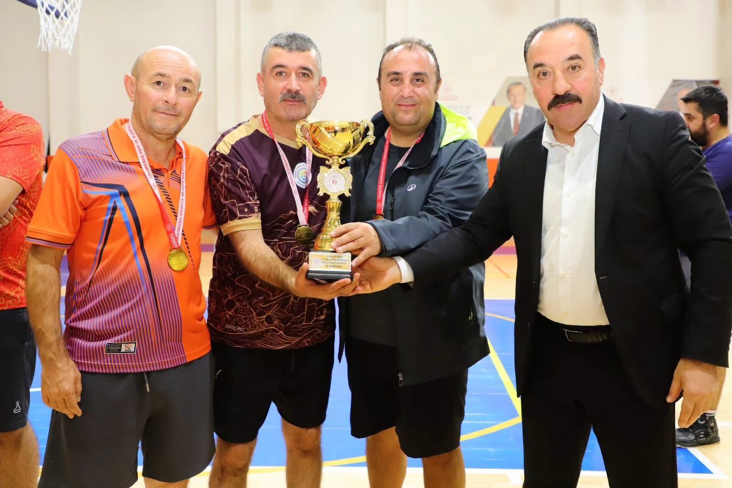 Aksaray’da 4 Branşta Kamu Kurumları Yarış