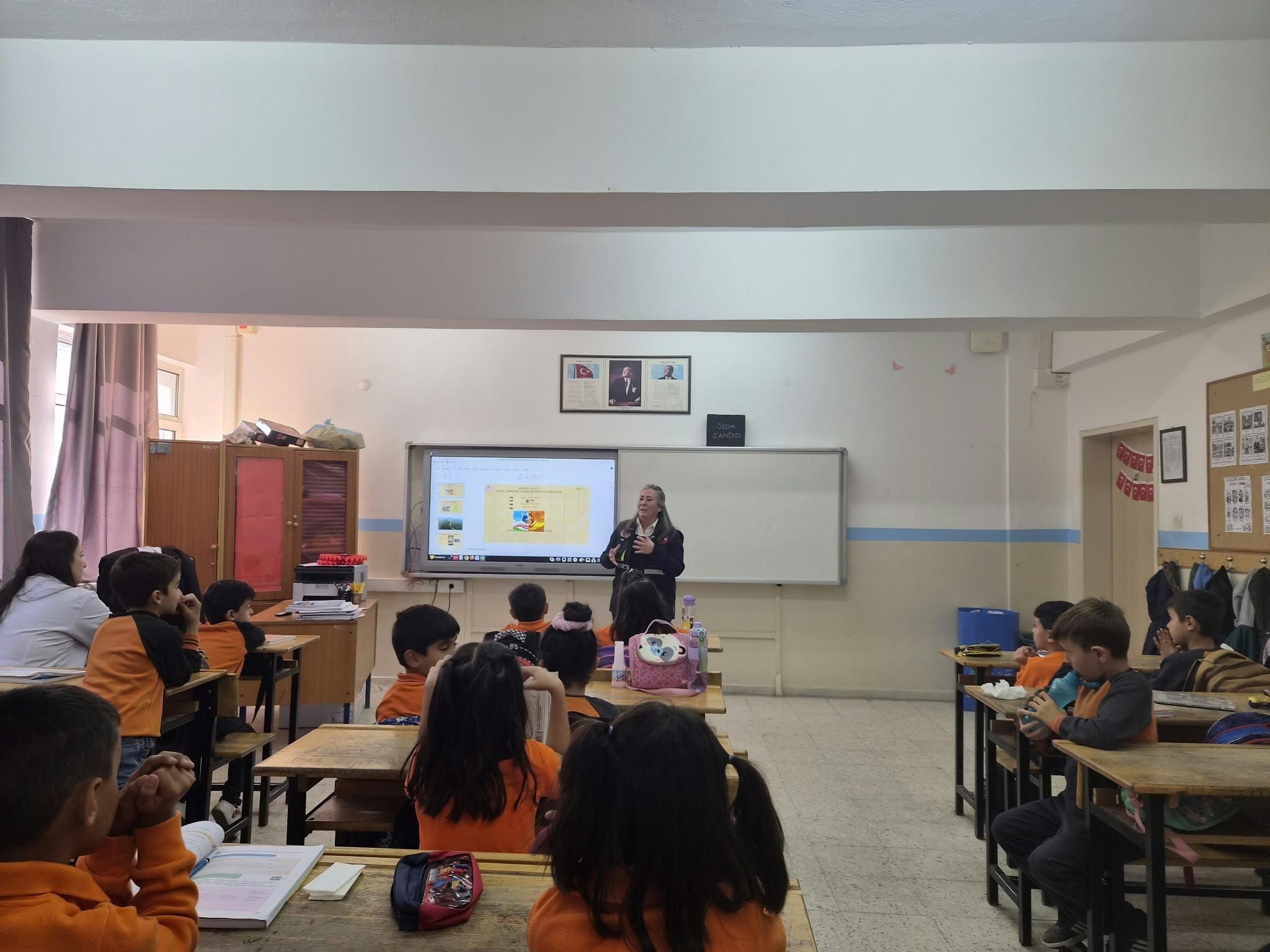 Aksaray'da Öğrencilere Çevre Bilinci Eğitimi Verild
