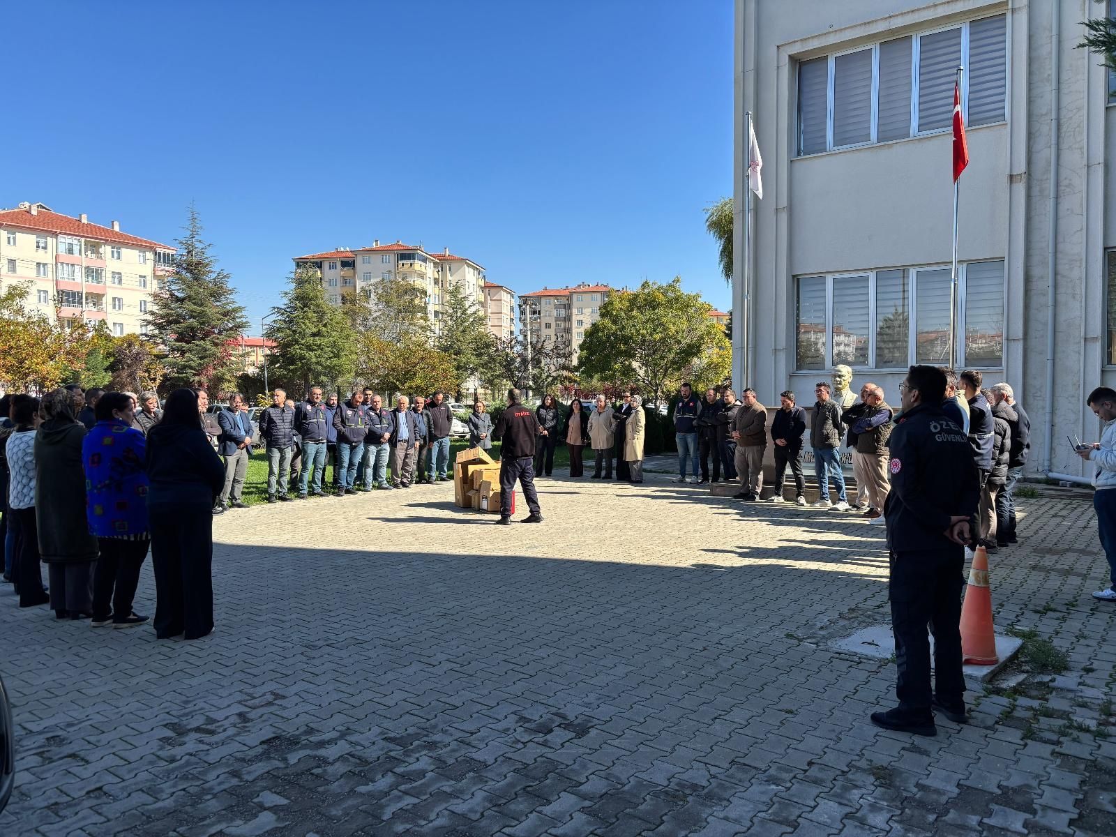 Alevlere Karşı Hazırlık Personel Yangın Tatbikatında!