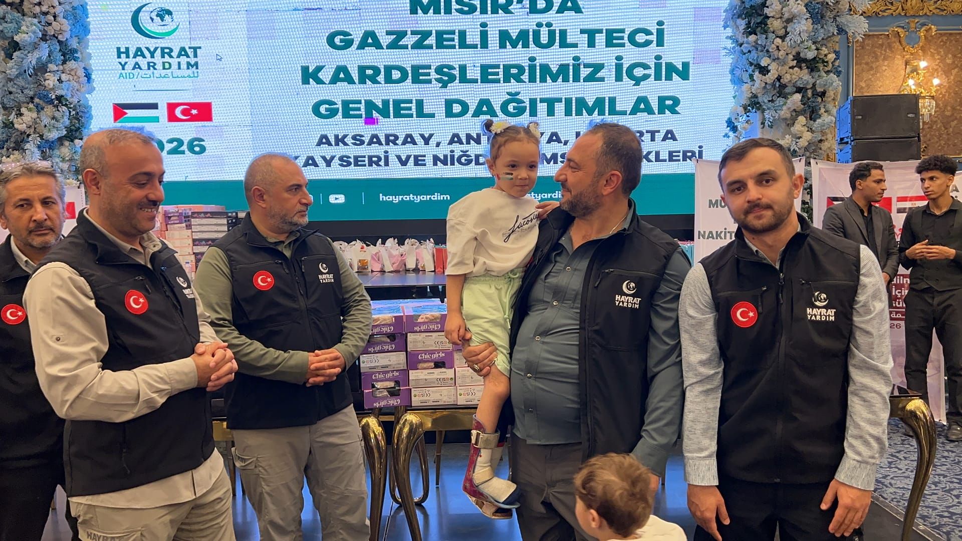 Filistinli Yaralıların Acılarına Ortak Olmaya Gittile