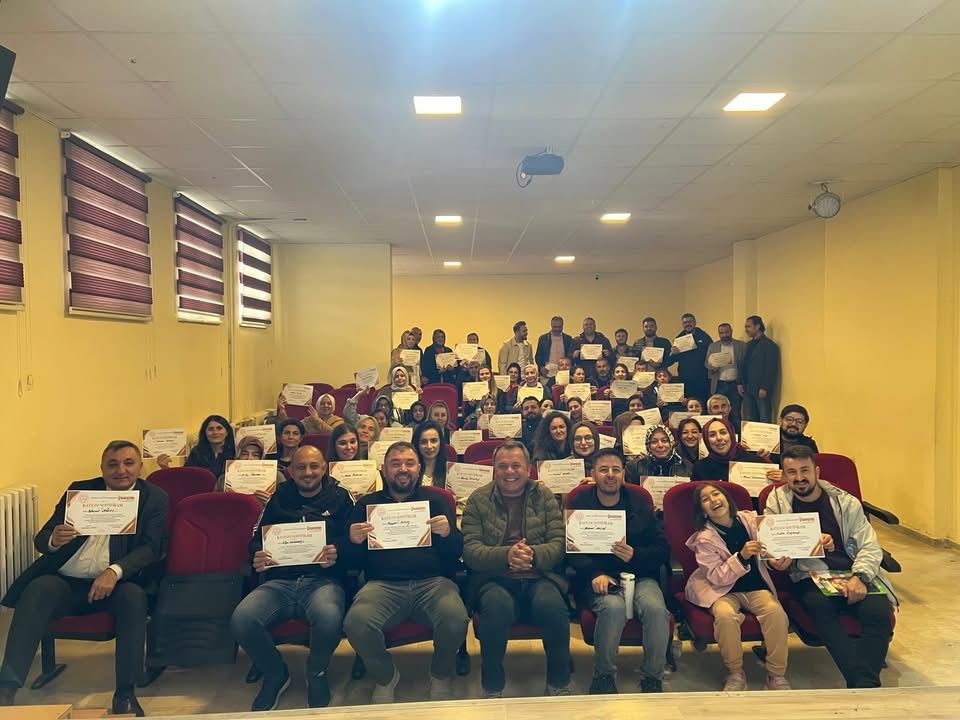 Üreten Nesiller Için Öğretmenlere Eğitim