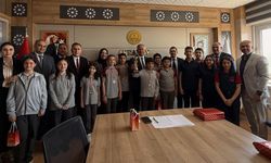 Ortaokullar arası bilgi yarışmasında ödüller sahiplerini buldu