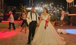 Rüya gibi bir düğünle dünya evine girdiler