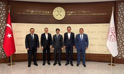 AK Parti heyetinden Ankara çıkarması