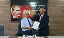 Karataş mazbatasını aldı