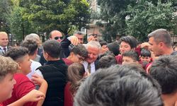 Öğrencilerden Vali Duru’ya sevgi seli