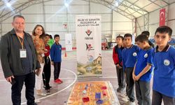 Köy Okulunda Bilim Rüzgarı Esti