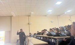Öğrencilere dijital tehditler anlatıldı