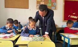 Gülağaç Kaymakamı’ndan köy okuluna ziyaret