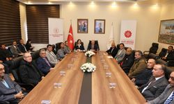 Vali Duru, Alevi-Bektaşi heyetini makamında ağırladı