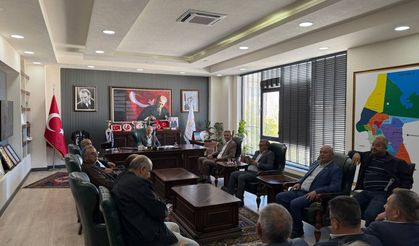 Belediye Başkanı Zavlak Muhtarları Makamında Ağırladı
