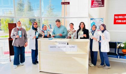 Hasta Hakları Günü’nde servis servis dolaştılar