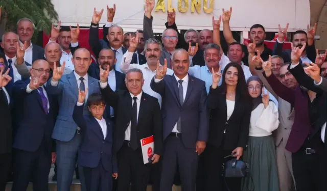 MHP'de Kongre Mesaisi: Ağaçören ve Sarıyahşi kongreleri tamamlandı