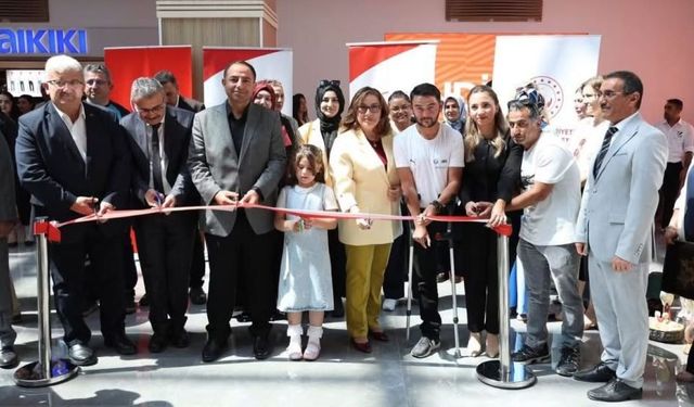 Özel bireylerin eserleri görücüye çıktı