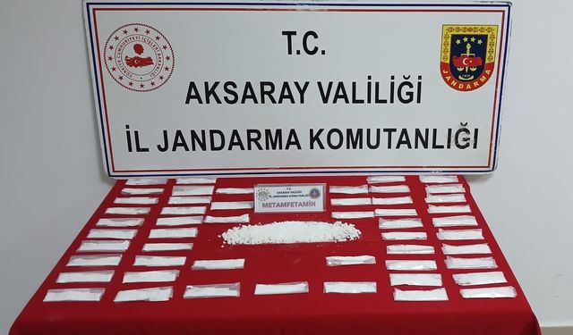 Uyuşturucu bırakırken suçüstü yakalandı!