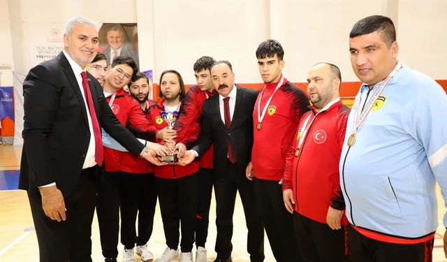 Goalball finali bitti, iki şampiyon belli oldu!