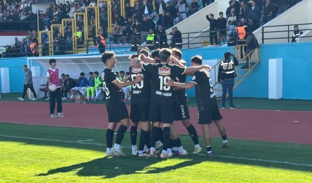 İlk yarıyı çektik aldık! Aksarayspor 1-0 Adana Demirspor