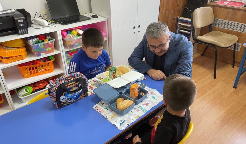 Uzantı’dan Cumhuriyet İlkokuluna eğitim ziyareti