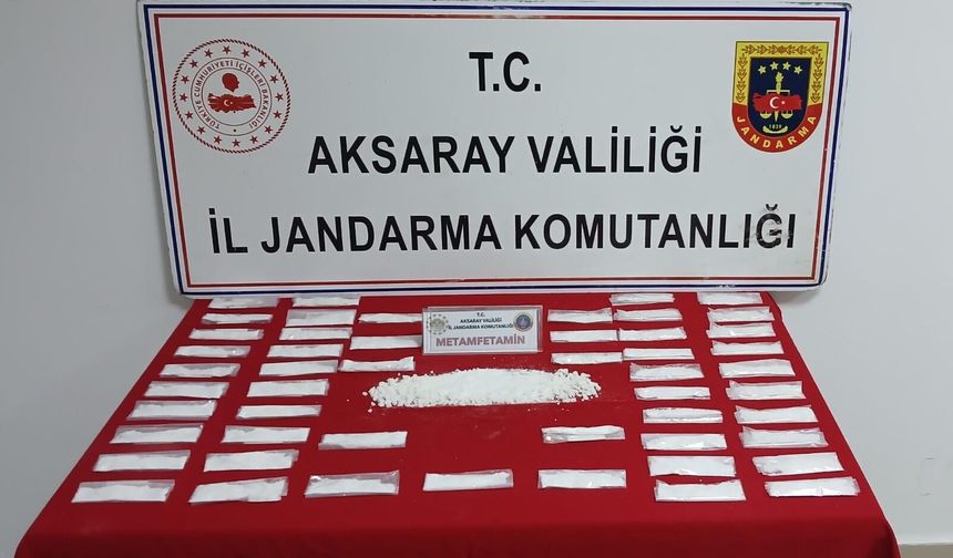 Uyuşturucu bırakırken suçüstü yakalandı!