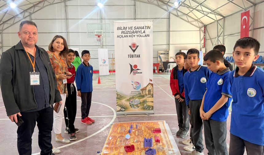 Köy Okulunda Bilim Rüzgarı Esti