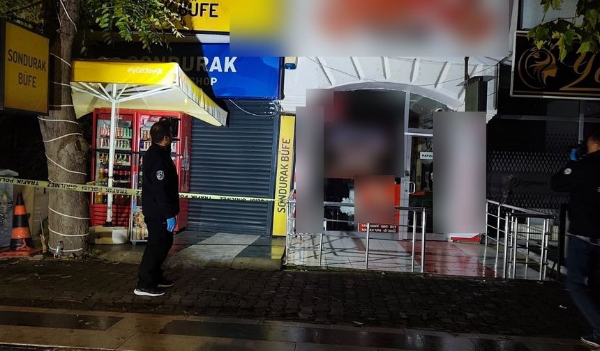 Aksaray’da gece yarısı silah sesleri! Aynı dükkân 3 ayda ikinci kez kurşunlandı
