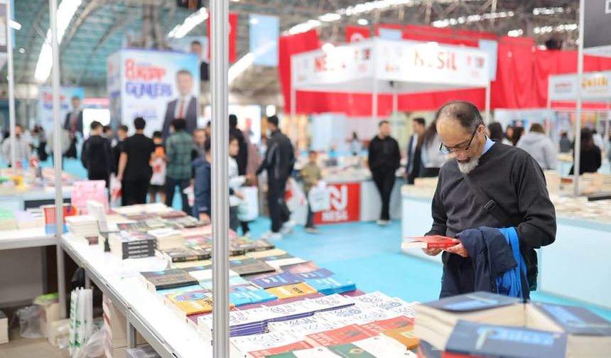 Aksaraylılar 9 gün boyunca kitap şöleni yaşadı