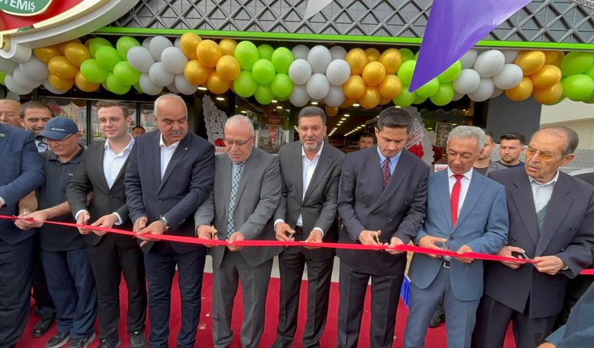 Aksaray’ın markası Ülkü Kuruyemiş Eskil’de!