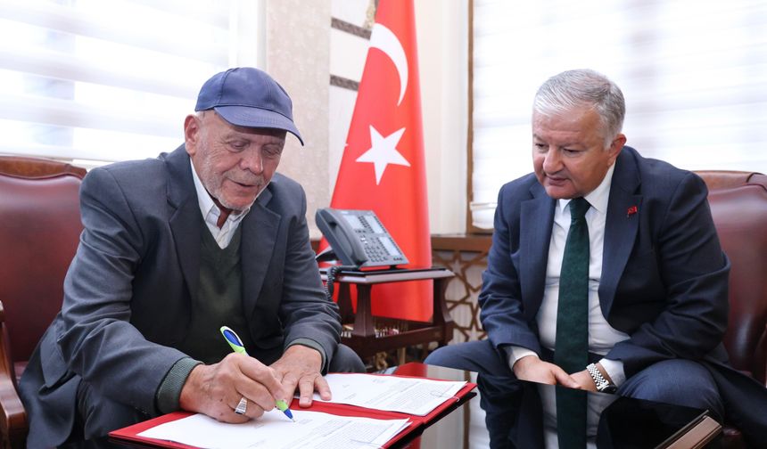 Kendisi okula gidemedi ama Aksaray’a anaokulu bağışladı!