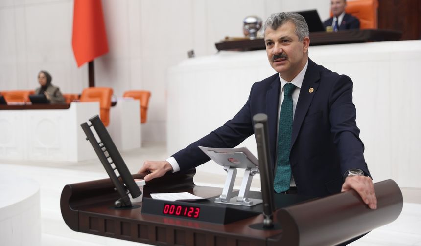Altınsoy: “Cumhuriyet büyük bir mücadelenin eseridir”